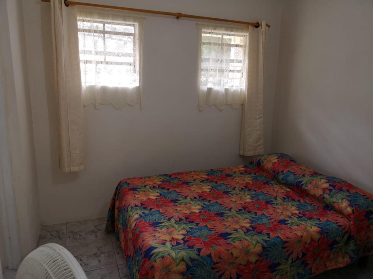 Ventnor House Apartments Bridgetown Exterior foto
